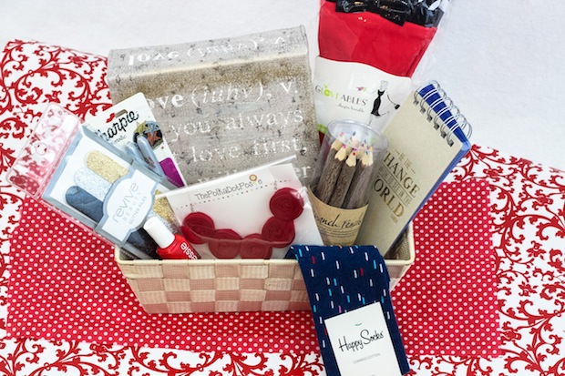 Our Favorite Things: Blogger Gift Guide