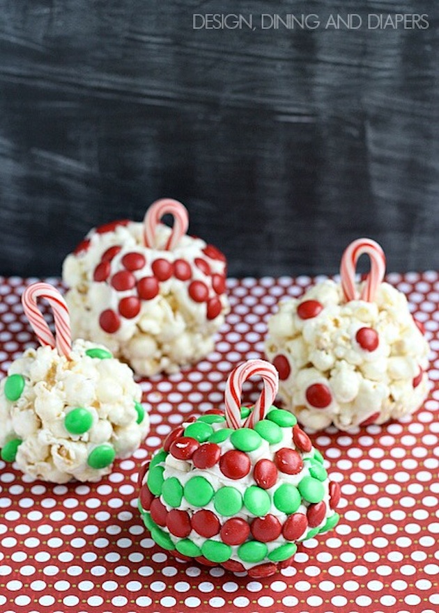 Christmas-Treats-Ornament-Popcorn-Balls-via-@tarynatddd