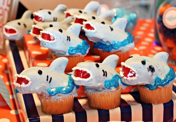 shark birthday cupcakes