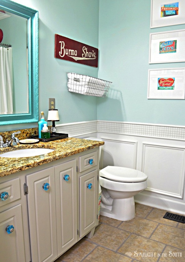 turquoise-and-red-bathroom